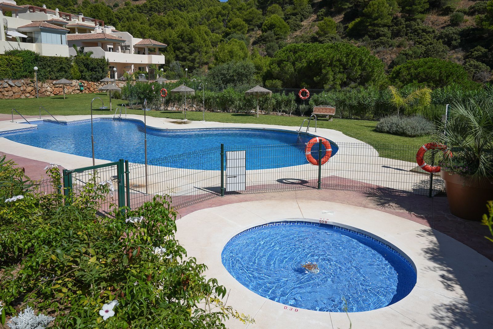 3-bedroom Ground Floor Apartment in Mijas