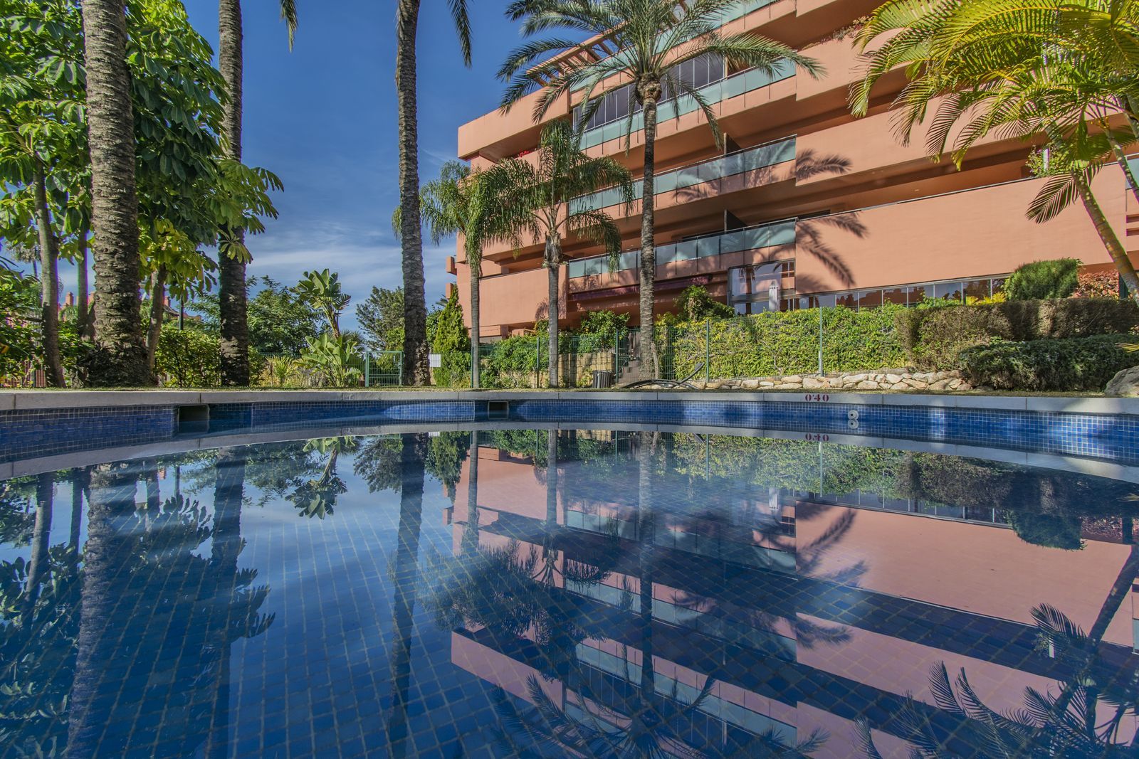 3-bedroom Apartment in New Golden Mile