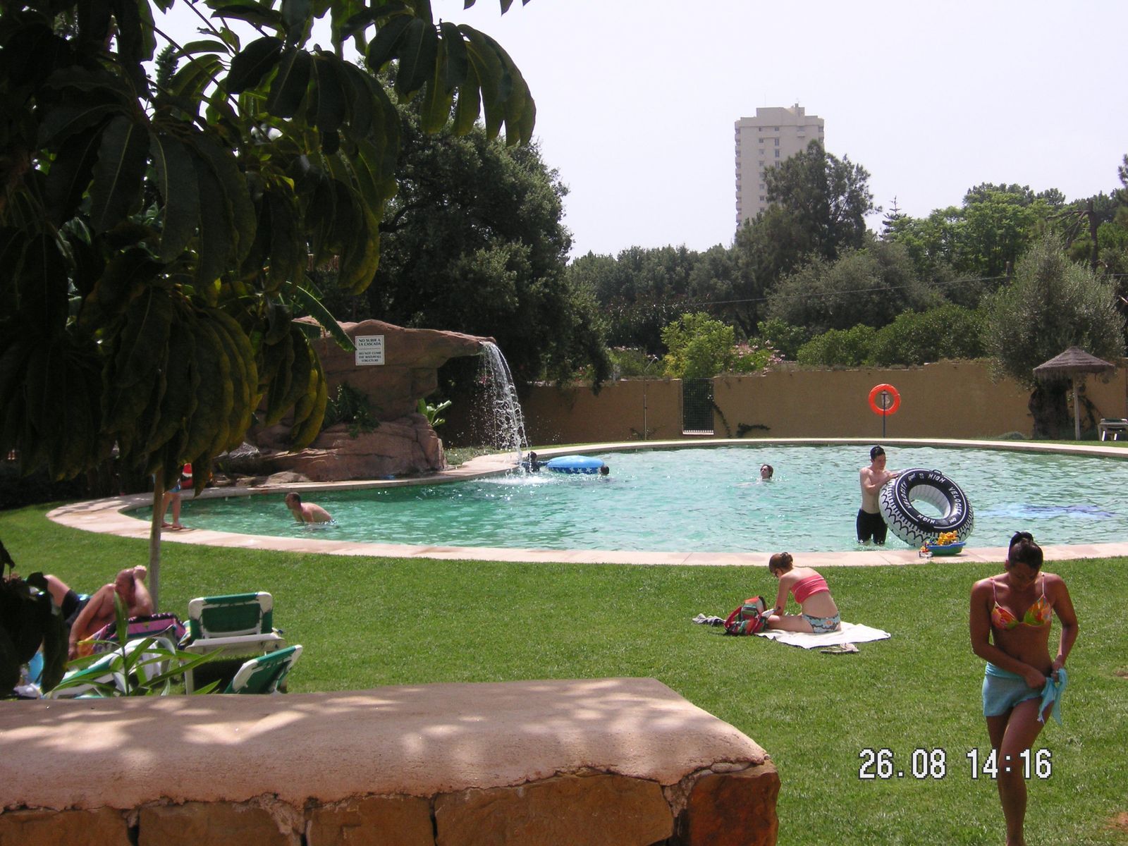 2-bedroom Ground Floor Apartment in Elviria