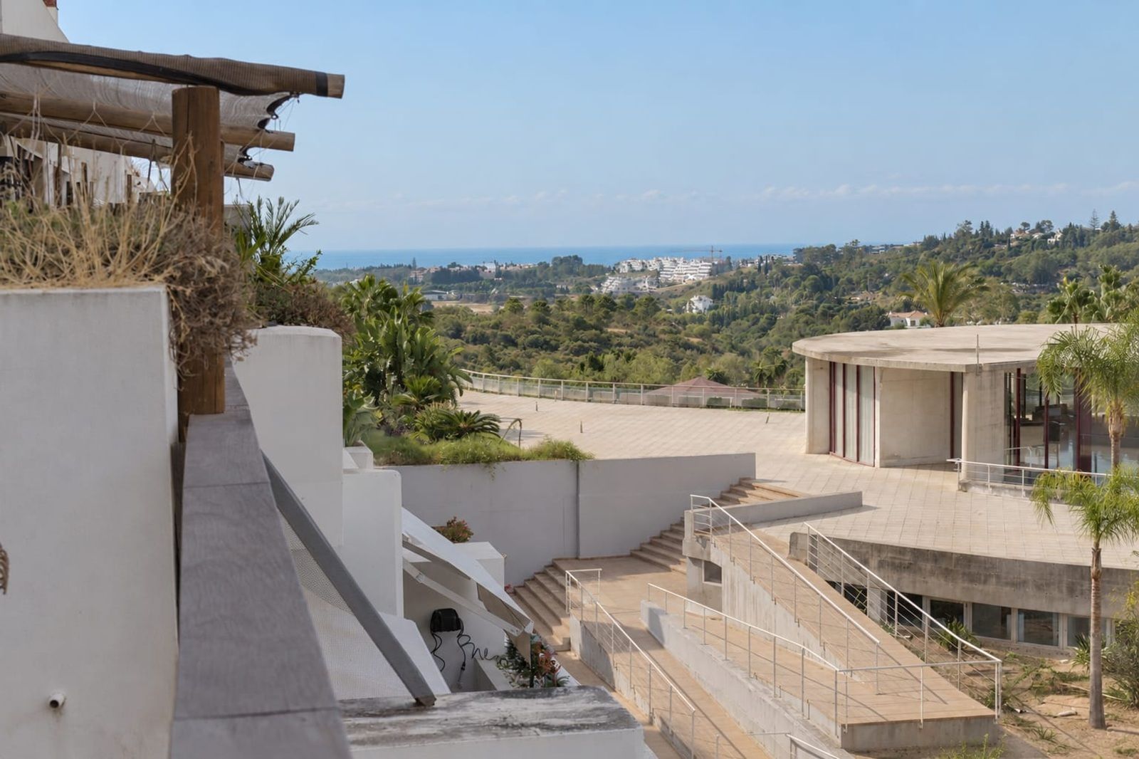 2-bedroom Penthouse Duplex in Benahavís