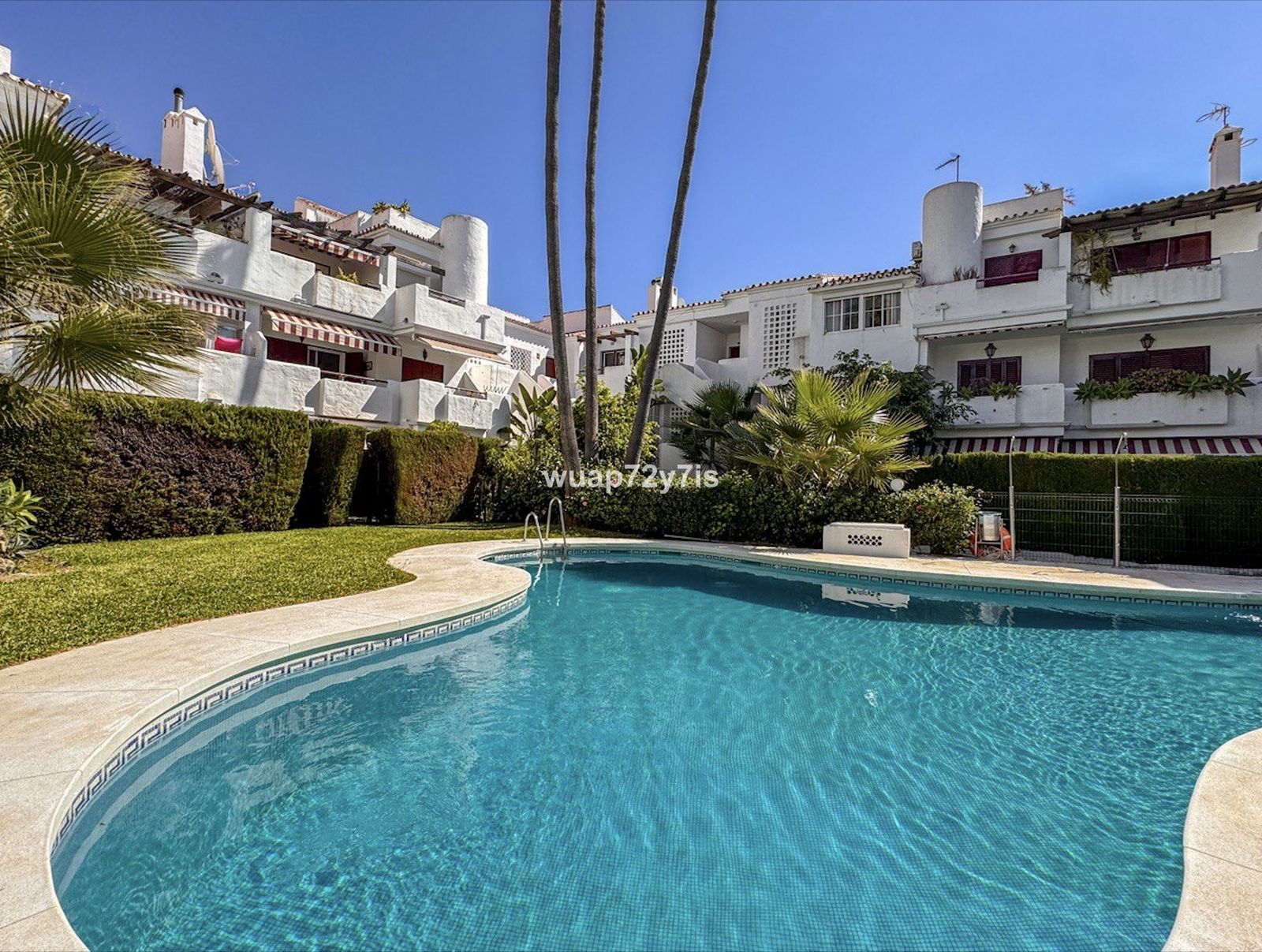 3-bedroom Penthouse in Bel Air