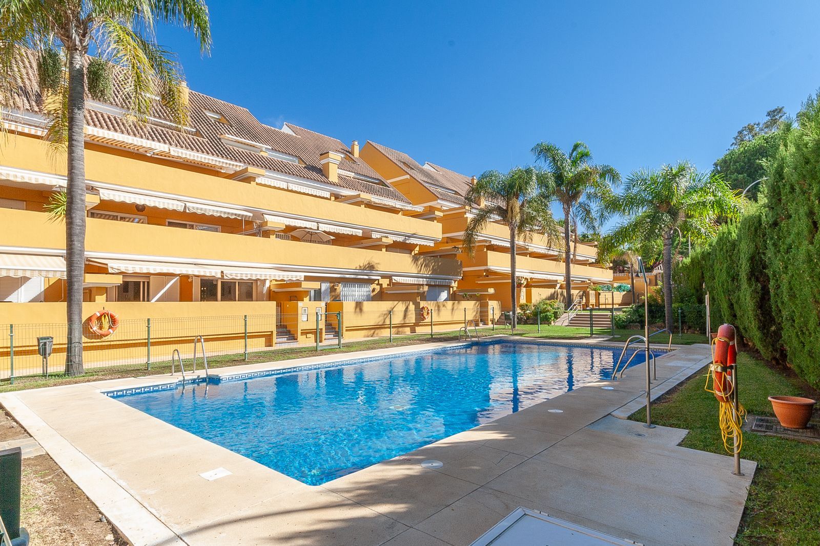2-bedroom Ground Floor Apartment in Elviria