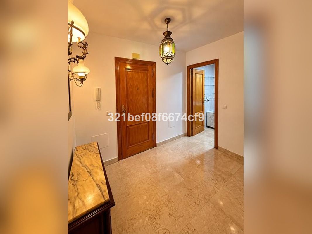3-bedroom Ground Floor Apartment in Estepona