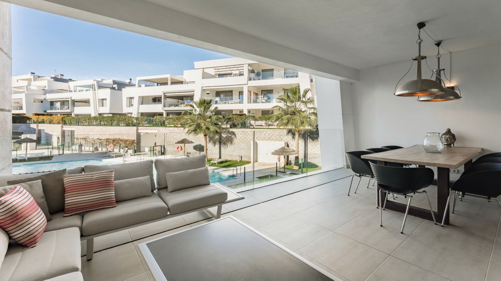 3-bedroom Apartment in Estepona