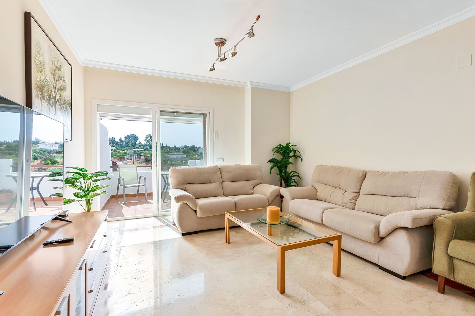 3-bedroom Penthouse Duplex in Selwo