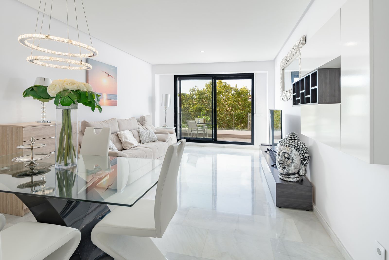 2-bedroom Apartment in Marbella