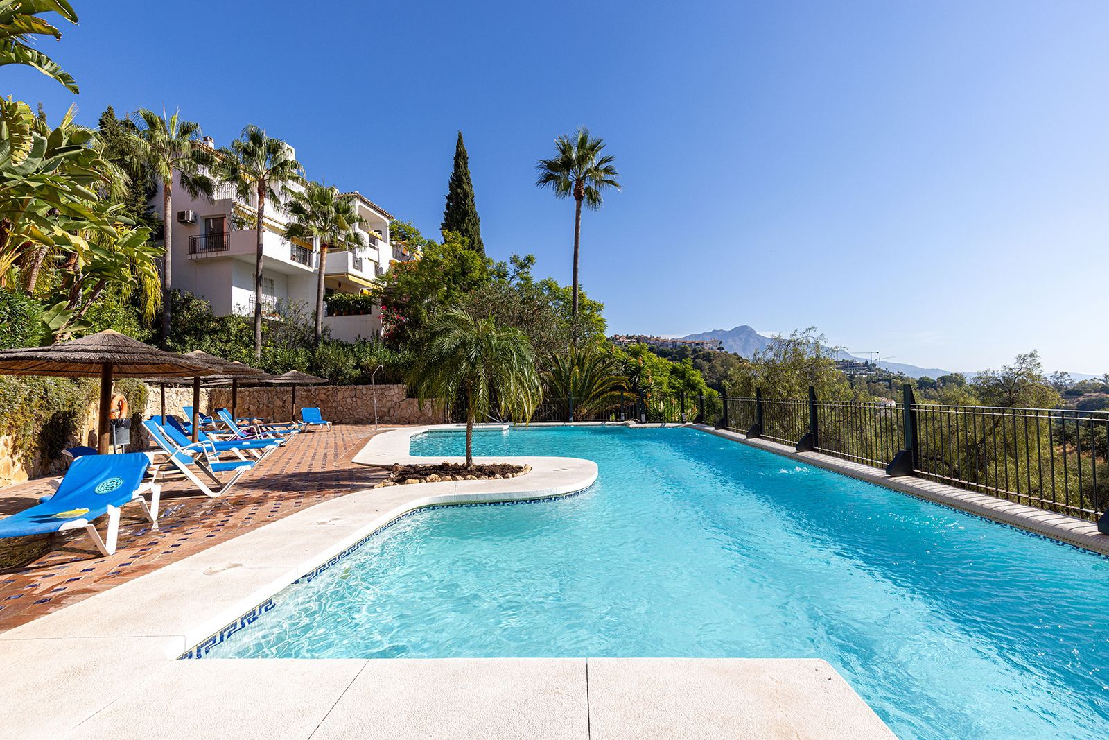 2-bedroom Penthouse in Benahavís