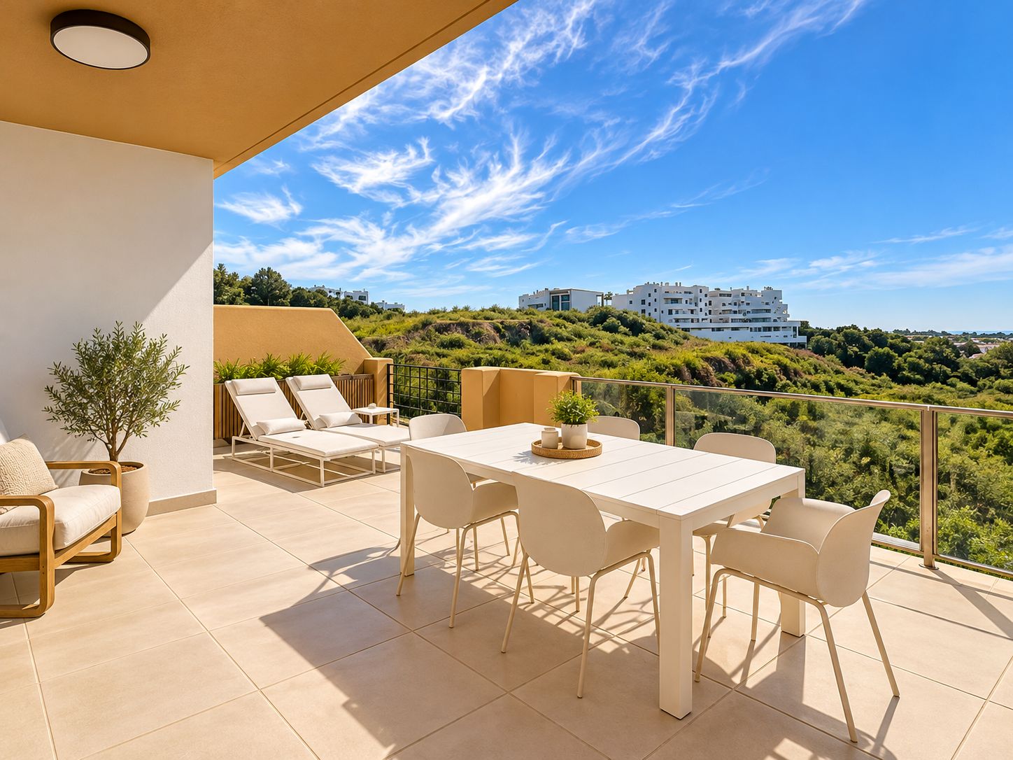 2-bedroom Apartment in Estepona