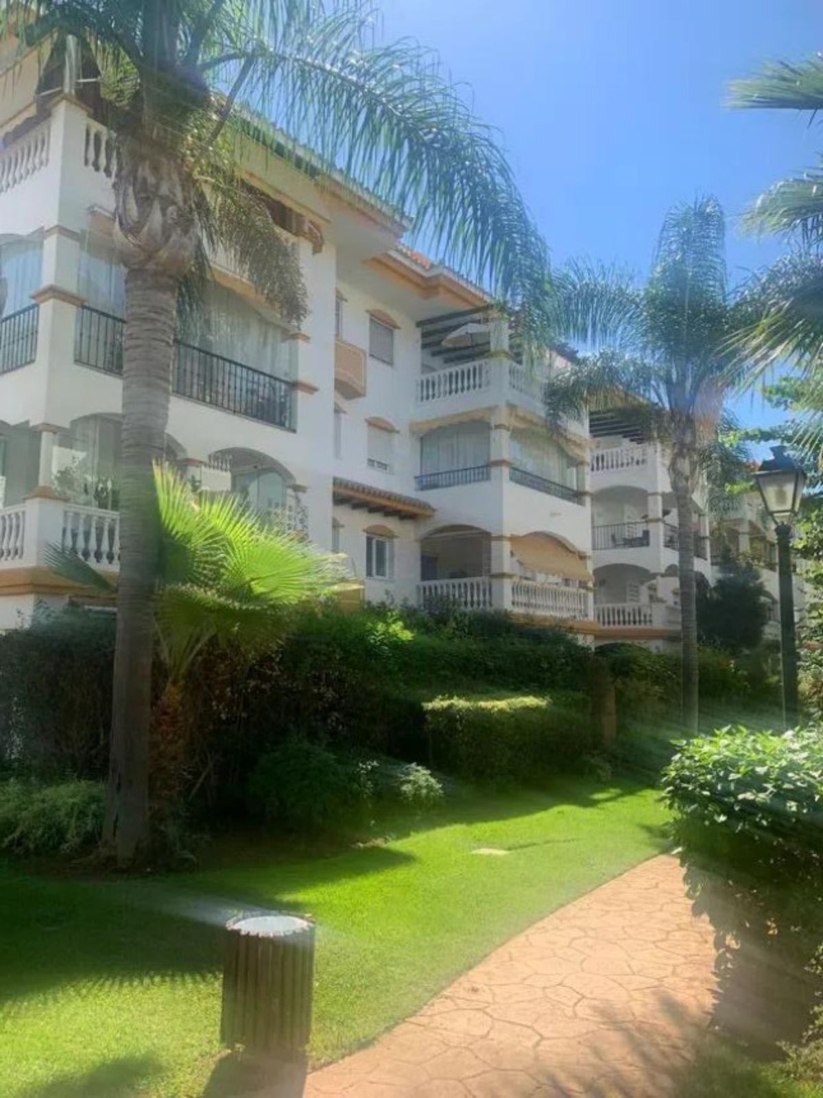2-bedroom Apartment in Puerto Banús