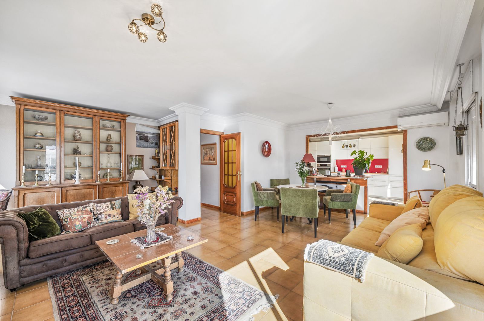 6-bedroom Apartment in Estepona