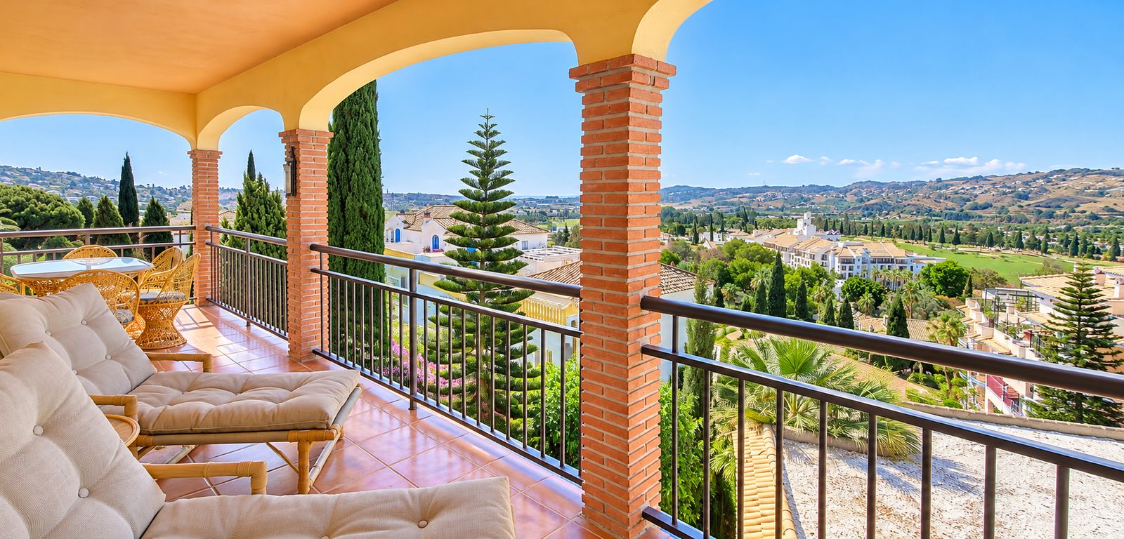 2-bedroom Apartment in Mijas Golf
