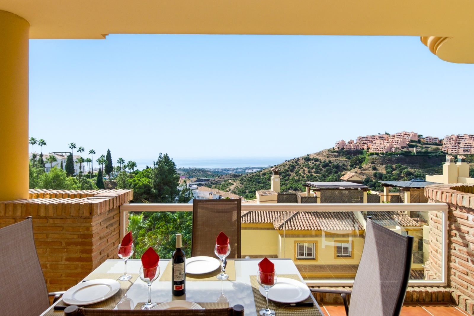 3-bedroom Ground Floor Apartment in Calahonda