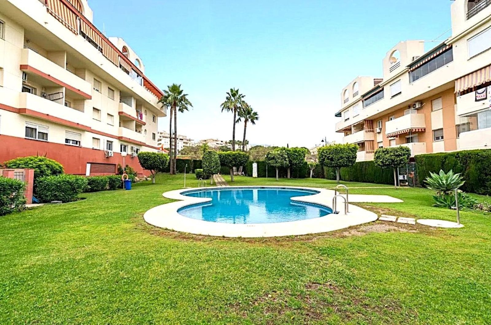 3-bedroom Apartment in Estepona